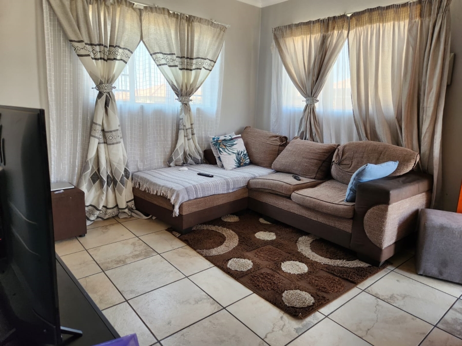 3 Bedroom Property for Sale in Waterval East North West